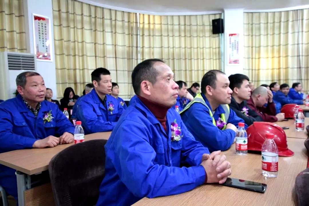 15827090582990602xVA.jpg 15827090582990602xVA.jpg